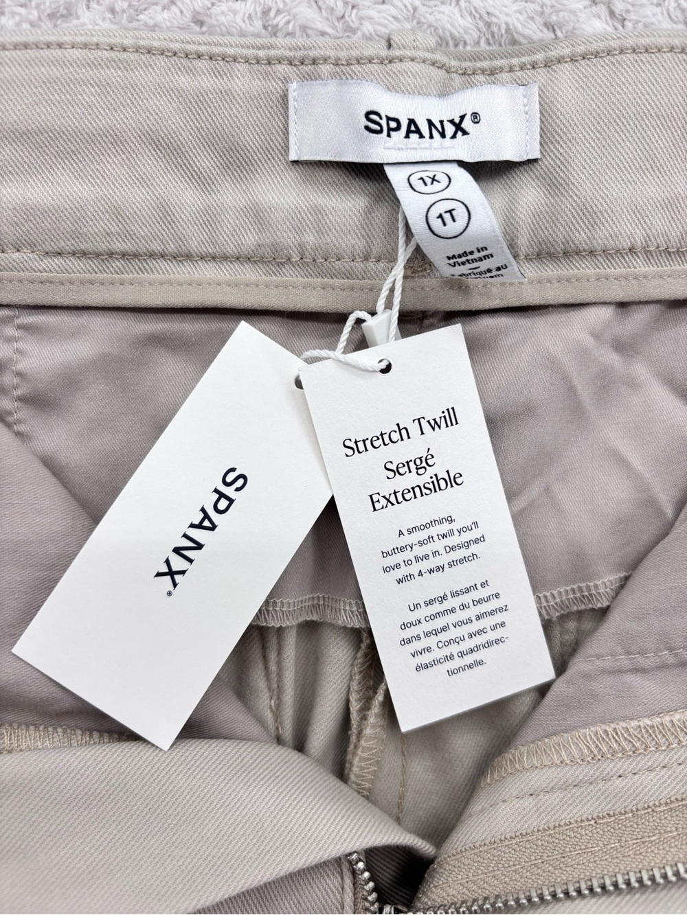 SPANX Supersmooth Stretch Twill Cropped Wide Leg Pant Colour Bone Petite 1X - Picture 11 of 16